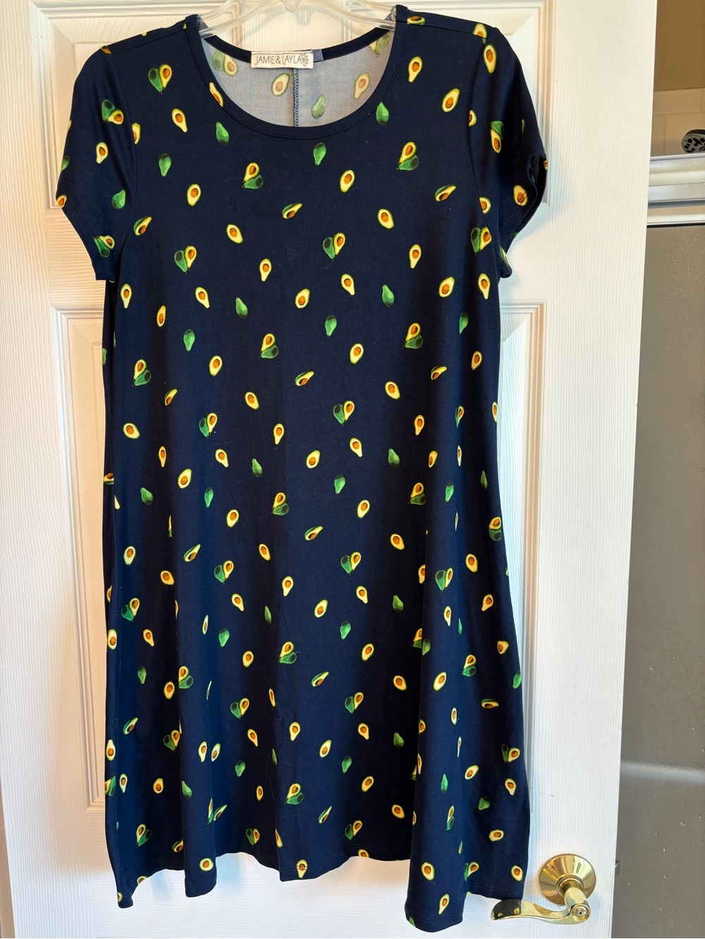 Like new Jamie & Layla Navy Avocado Print Dress. Sz M.